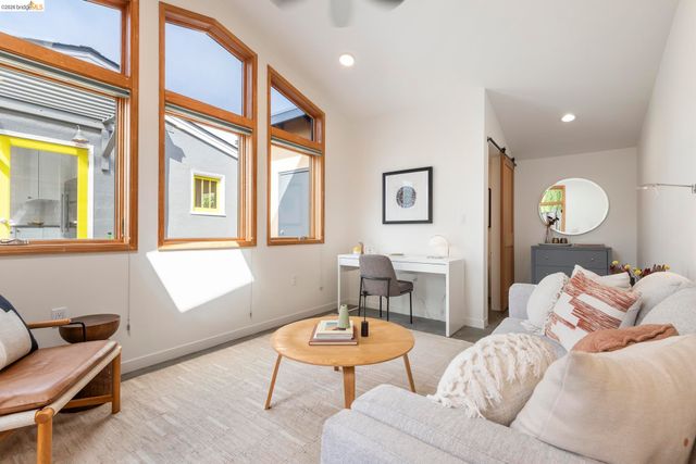 1905 Chestnut St, Berkeley, CA 94702
