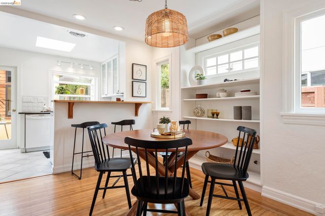 1905 Chestnut St, Berkeley, CA 94702