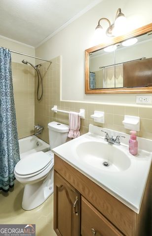 416 Robertson Avenue, Tallapoosa, GA 30176