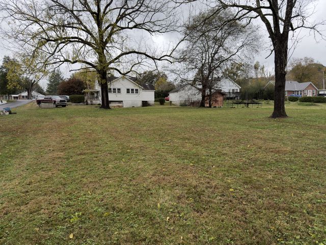 2594 Faulkner Springs Rd, Mcminnville, TN 37110