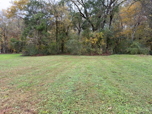 2594 Faulkner Springs Rd, Mcminnville, TN 37110