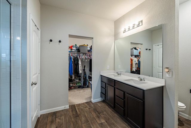 13721 Cantarra DR, Pflugerville, TX 78660