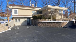 209 Us-231, Crown Point, IN 46307