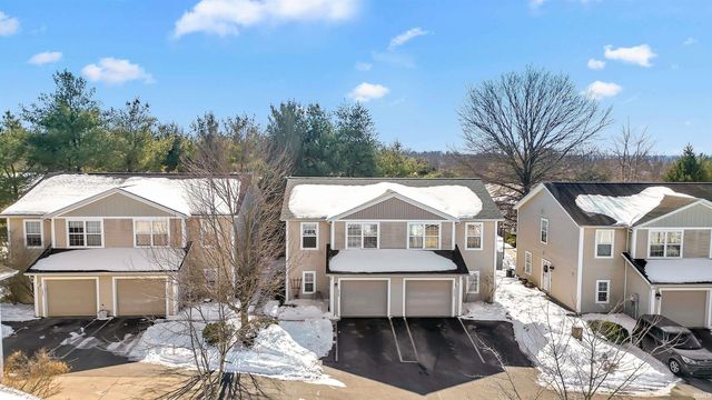 2869 S Walnut Street Pike, Bloomington, IN 47401