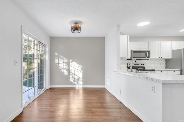 2869 S Walnut Street Pike, Bloomington, IN 47401