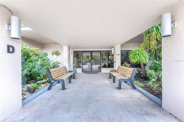 25188 MARION AVENUE D101, Punta Gorda, FL 33950