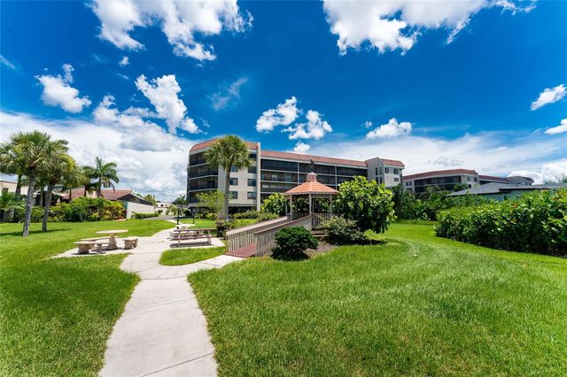 25188 MARION AVENUE D101, Punta Gorda, FL 33950