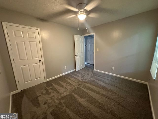 610 Waynes Court SE, Atlanta, GA 30354