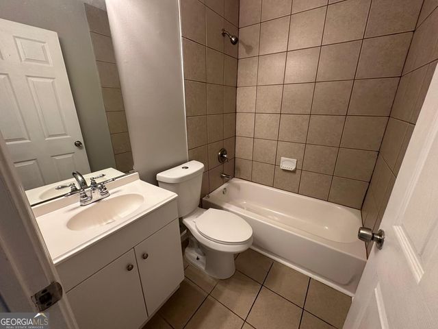 610 Waynes Court SE, Atlanta, GA 30354