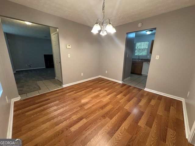 610 Waynes Court SE, Atlanta, GA 30354