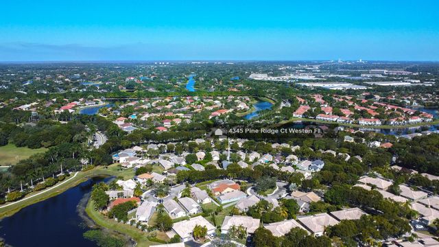 4345 Pine Ridge Ct, Weston, FL 33331