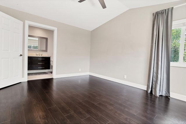 4345 Pine Ridge Ct, Weston, FL 33331