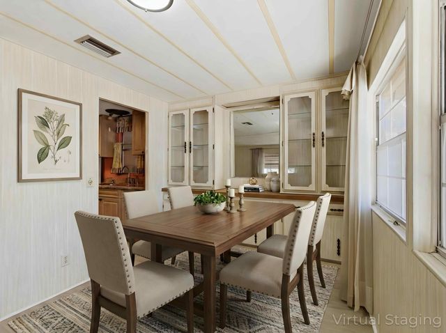 8903 Oak Street, Boynton Beach, FL 33436