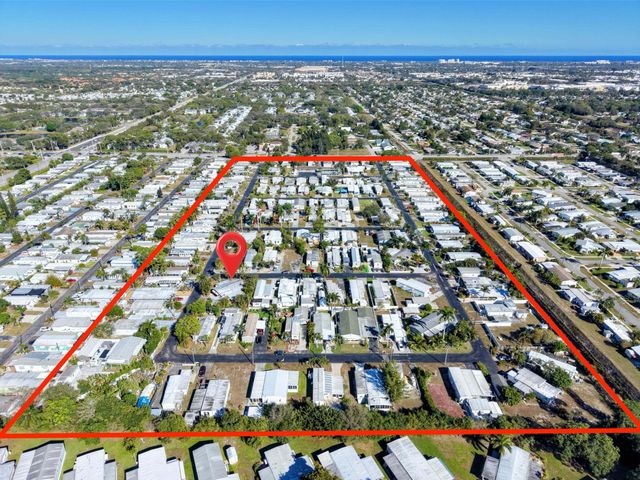 8903 Oak Street, Boynton Beach, FL 33436