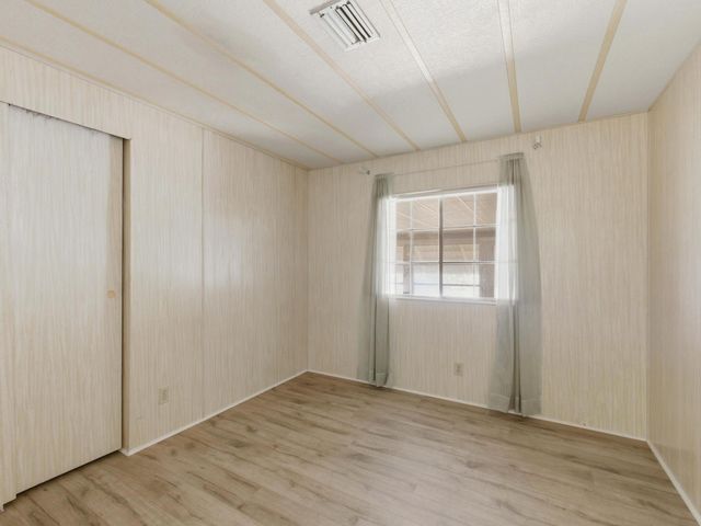 8903 Oak Street, Boynton Beach, FL 33436