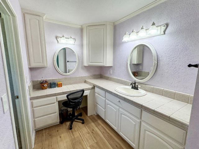 23498 Rolling Hills Ct, Auburn, CA 95602