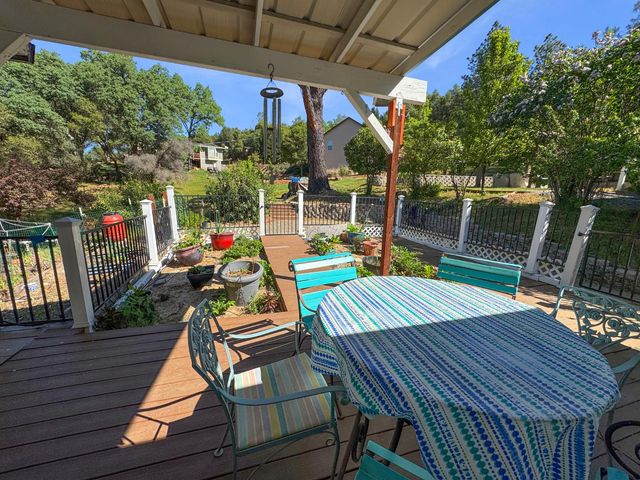 23498 Rolling Hills Ct, Auburn, CA 95602