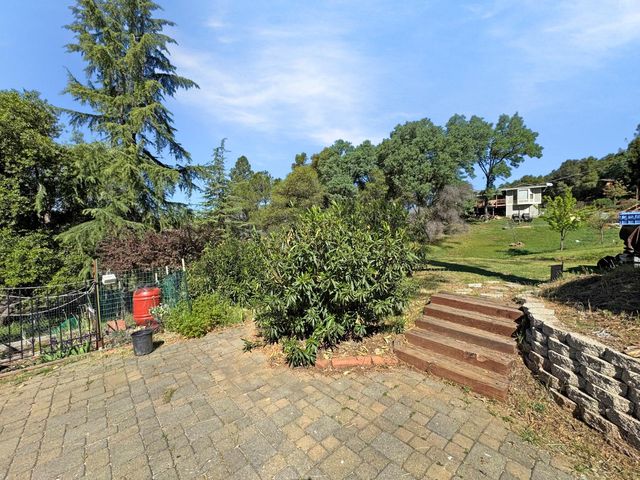 23498 Rolling Hills Ct, Auburn, CA 95602