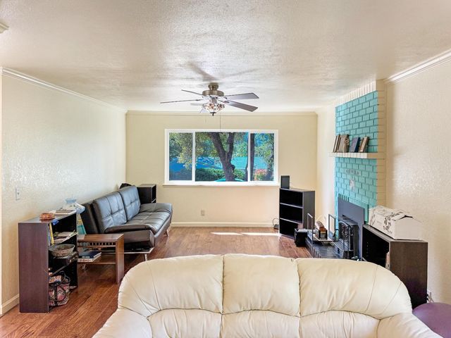 23498 Rolling Hills Ct, Auburn, CA 95602