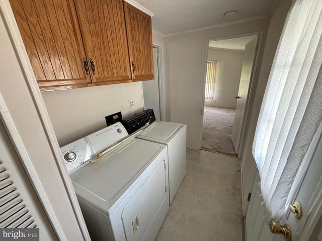 20 SPRUCE DRIVE, Sicklerville, NJ 08081