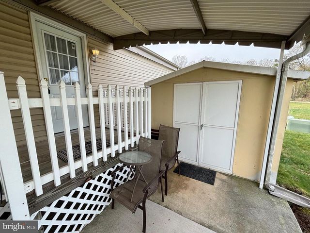 20 SPRUCE DRIVE, Sicklerville, NJ 08081