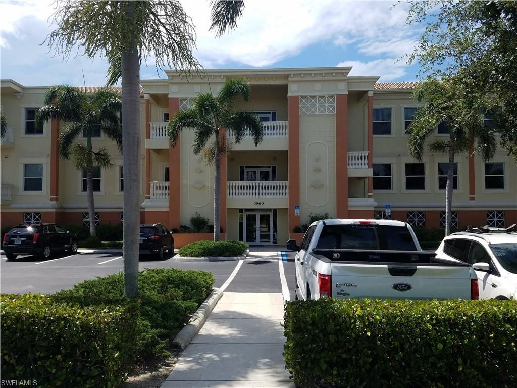3960 Radio RD 207, NAPLES, FL 34104 — photo 3