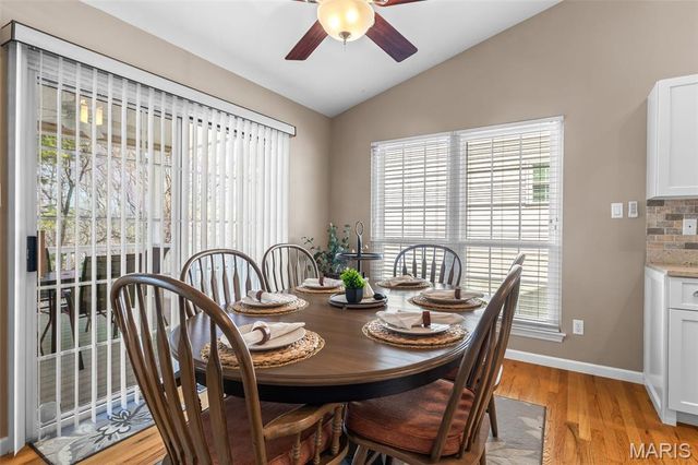 7225 Crystal Lake Court, St Louis, MO 63129