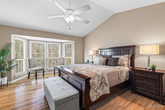 7225 Crystal Lake Court, St Louis, MO 63129