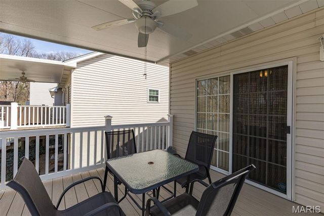 7225 Crystal Lake Court, St Louis, MO 63129