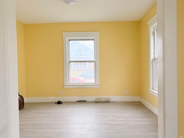 316 E Dayton Street, South Bend, IN 46613