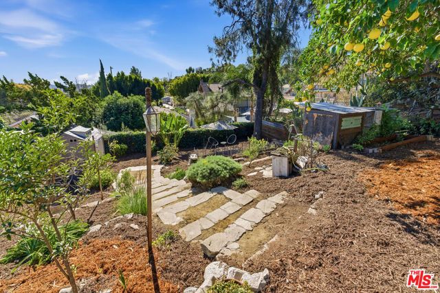 6024 Crestwood Way, Los Angeles, CA 90042