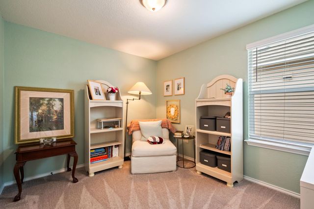 7805 House Finch DR, Austin, TX 78744