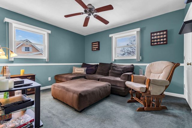 8 Trinity Place, Jackson, NJ 08527