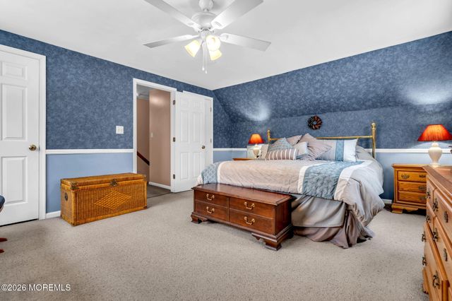 8 Trinity Place, Jackson, NJ 08527