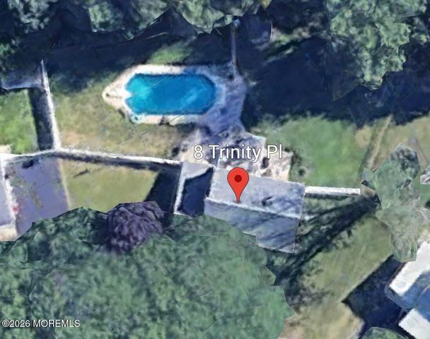 8 Trinity Place, Jackson, NJ 08527