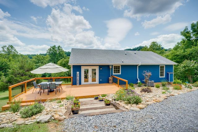 2937 Forest View Road, Kingsport, TN 37660