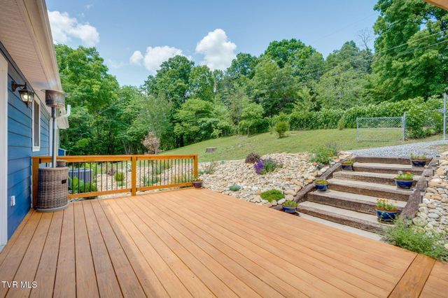 2937 Forest View Road, Kingsport, TN 37660