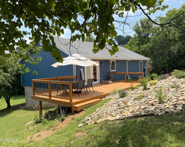 2937 Forest View Road, Kingsport, TN 37660