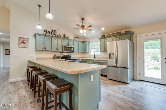 2937 Forest View Road, Kingsport, TN 37660