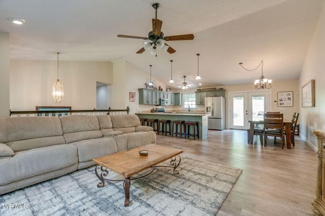 2937 Forest View Road, Kingsport, TN 37660