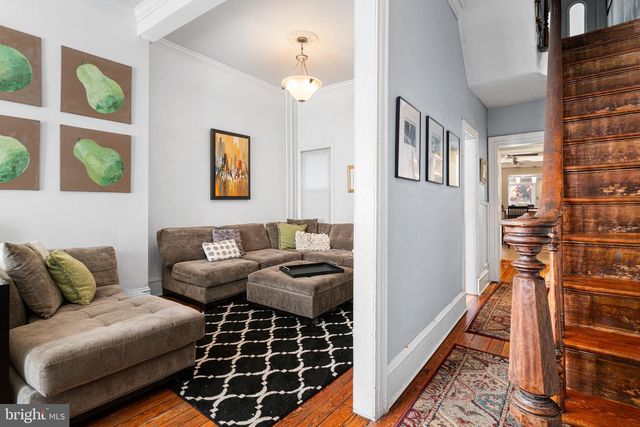 2831 POPLAR ST, Philadelphia, PA 19130