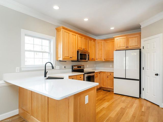 4543 Freedom Drive, Burlington, NC 27215