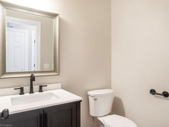 4543 Freedom Drive, Burlington, NC 27215