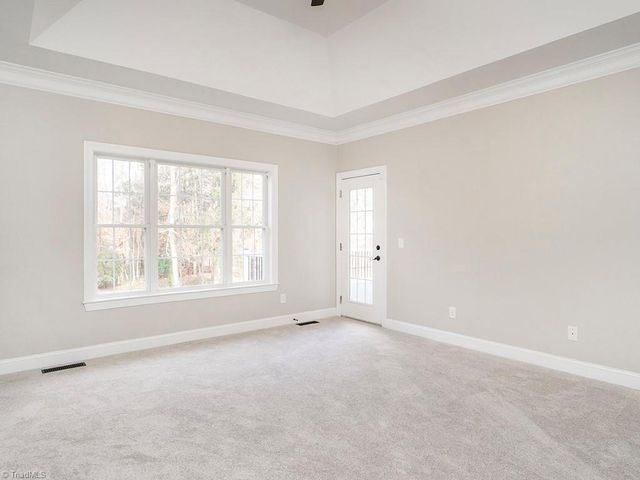 4543 Freedom Drive, Burlington, NC 27215