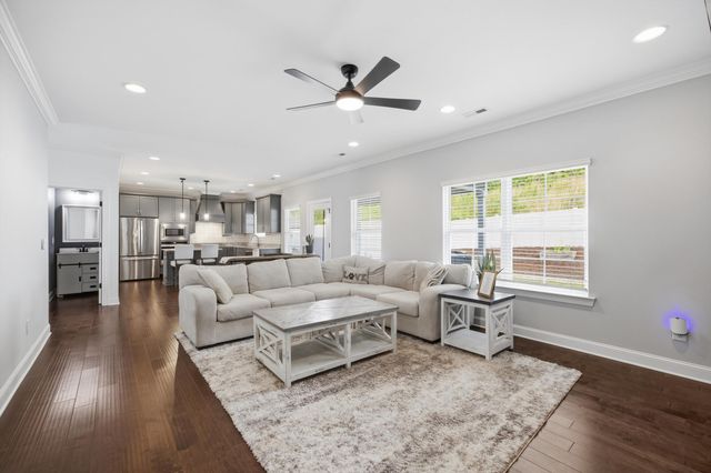 1027 Omaha Circle, Hixson, TN 37343