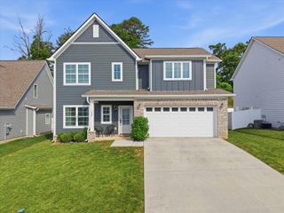 1027 Omaha Circle, Hixson, TN 37343