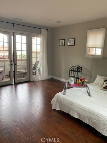 1 Gentle Breeze, Newport Coast, CA 92657