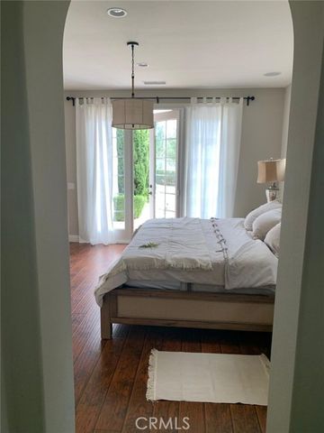 1 Gentle Breeze, Newport Coast, CA 92657