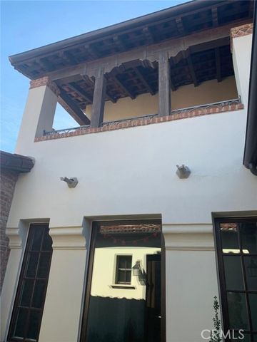 1 Gentle Breeze, Newport Coast, CA 92657