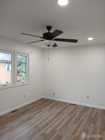 71 Redmond Street, New Brunswick, NJ 08901